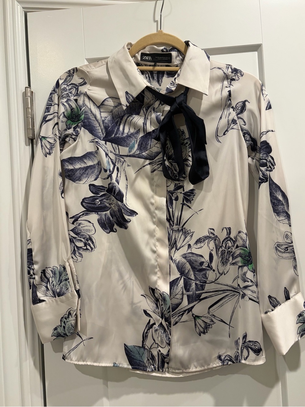 Zara White Floral Tie-Neck Blouse with Navy Bow